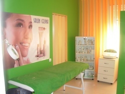 Salon Celyna:Celyna Salon de Infrumusetare si Masaj, Masaj relaxare, reflexoterapie, masaj terapeutic, cosmetica SPA, manichiura, pedichiura SPA, Timisoara
